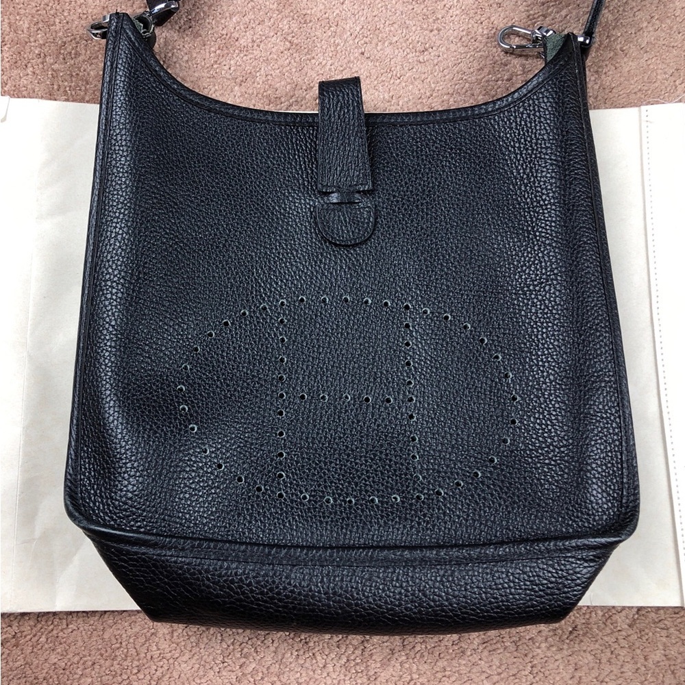 Hermes Evelyne III Black leather handbag